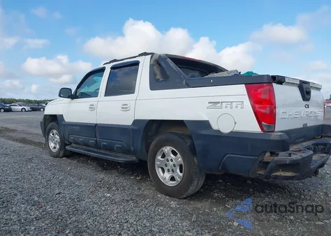 2003 Chevrolet Avalanche C1500 z USA, uszkodzony, nr VIN 3GNEC13T93G121917